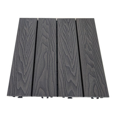 الشوكولاته سقف WPC البلاط 300 * 300mm المضادة للأشعة فوق البنفسجية DIY الخشب البلاستيك المركب التزيين