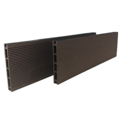 أرضيات WPC القابلة للتخصيص 21*145 مم مصممة لتلبية احتياجات التصميم الخاصة بك