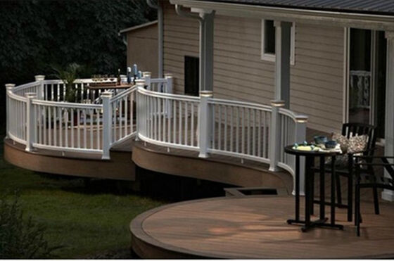 8FT طويل القامة WPC سياج مضاد للاعوجاج لحدود الحرم الجامعي