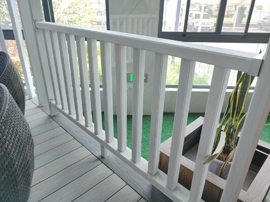                    Aluminum Frame WPC Fencing Slat Style Outdoor Home Security              