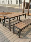 مجموعة أثاث الحدائق الشهيرة - طاولة WPC التجارية الخارجية مع مقعد