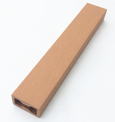 عارضة التزيين المركبة المغطاة في الهواء الطلق رافدة WPC المقاومة للماء